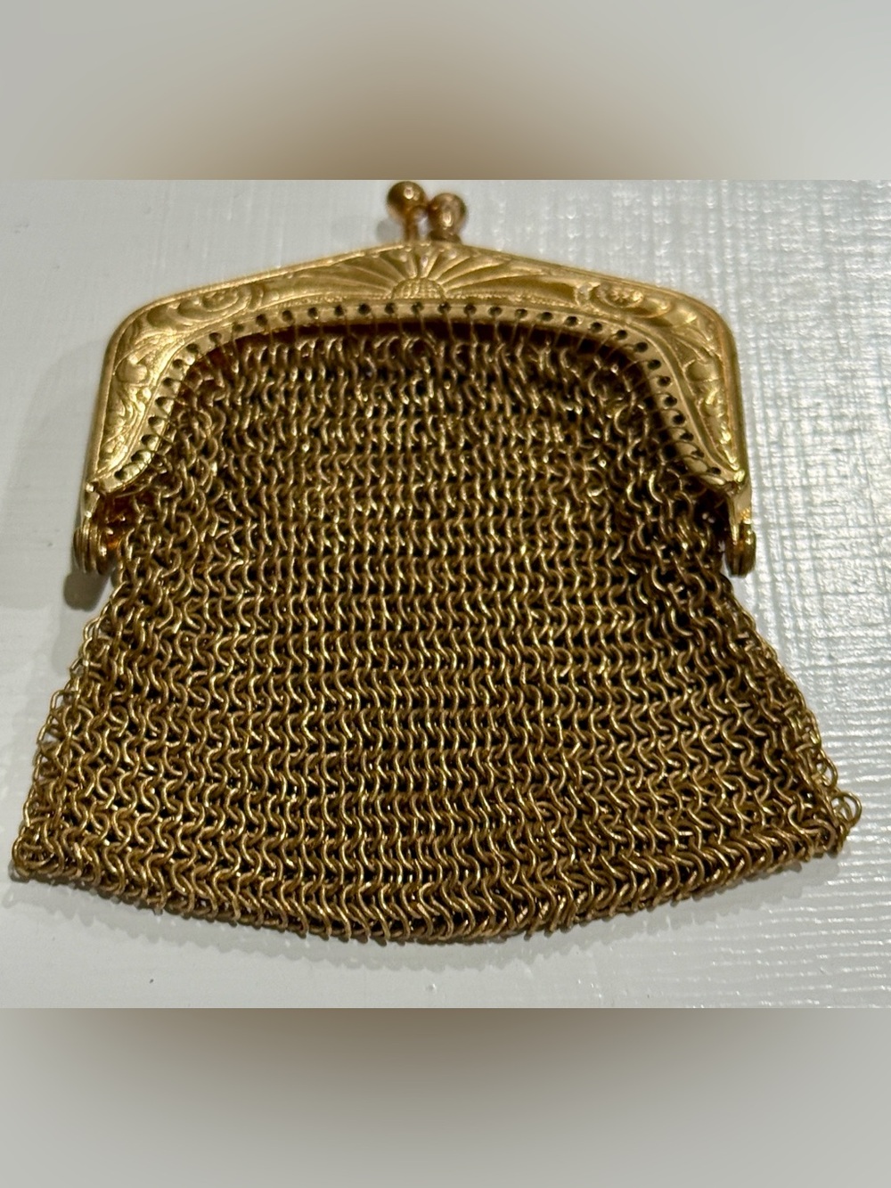 Whiting & Davis Gold Mesh Coin Purse with Ornate Frame 1930 Vintage